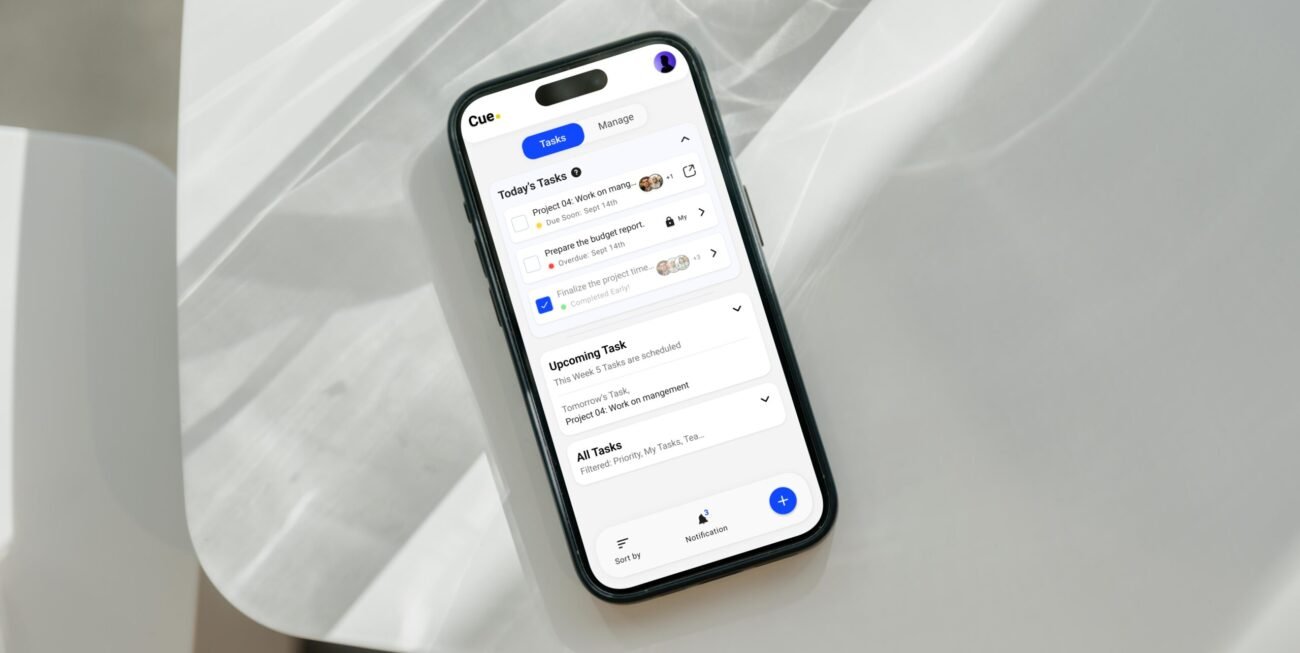 We replaced the chaos of complex agile boards with a streamlined, logical system. Cue bridges the gap between managers and non-tech-savvy teams, making daily collaboration as simple as tapping a screen.